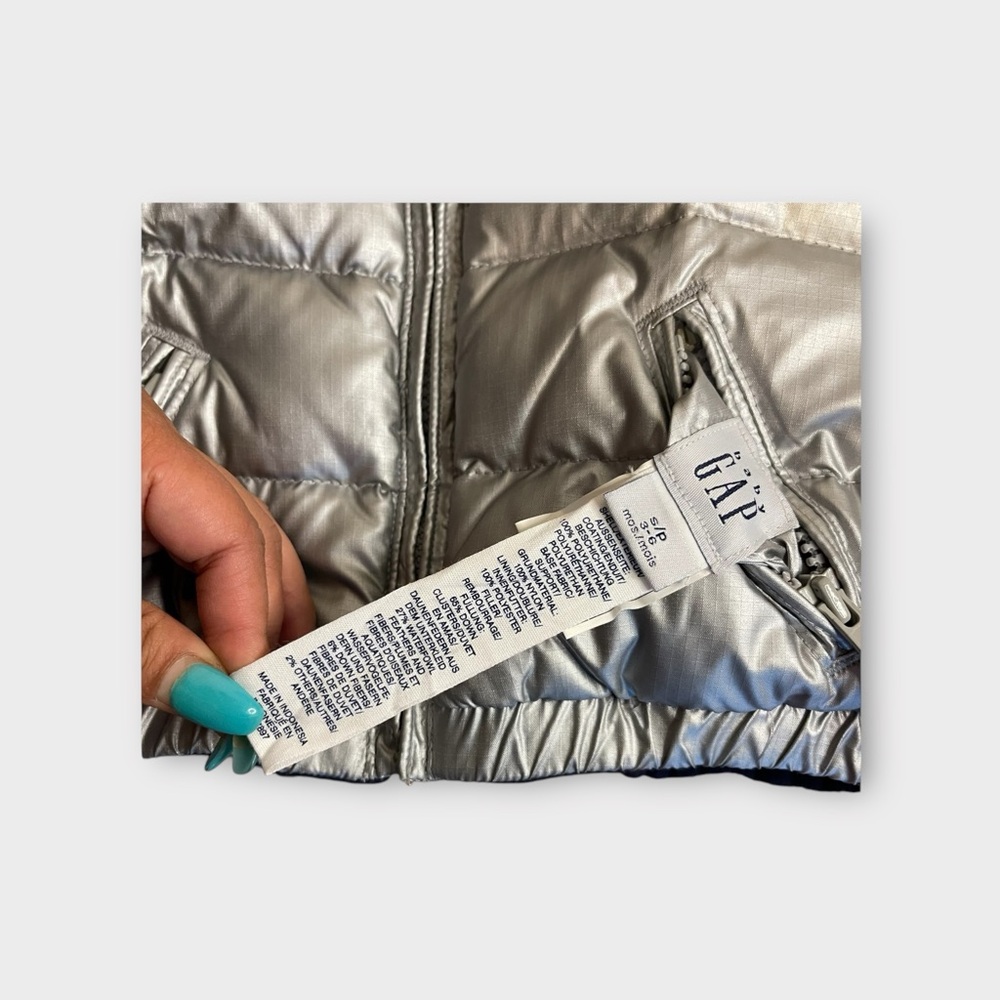 Gap Silver Reversible Puffer Jacket - Picture 3 of 6